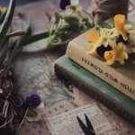 两女一杯的真实含义与背后故事解析 1dmssfuusn